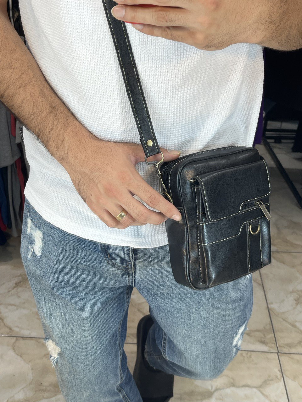 کیف دوشی ساده مشکی 