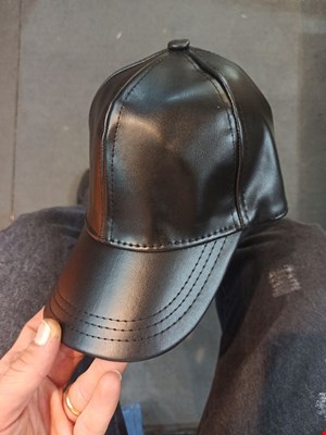 کلاه چرم مشکی ساده